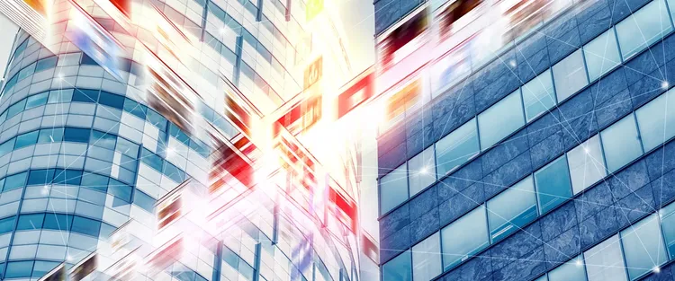 With upfront planning, banks can speed their move to public cloud