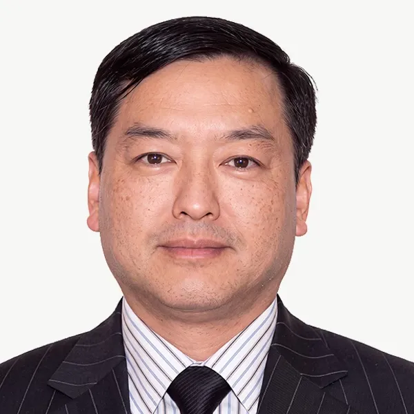 Joseph Jang headshot