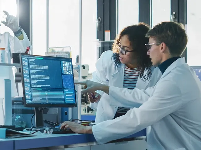 Woman scientist working in clinical lab